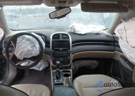 2015 Chevrolet Malibu z USA, uszkodzony, nr VIN 1G11G5SX0F2334137